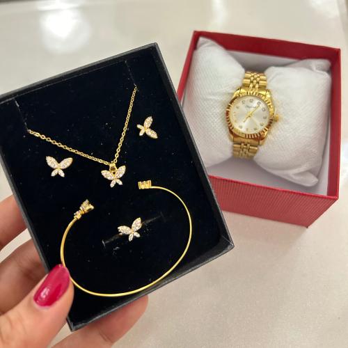 طقم ذهبي و ساعة ذهبي