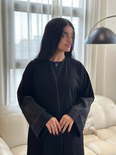 عباية مسك ( شحن فوري )