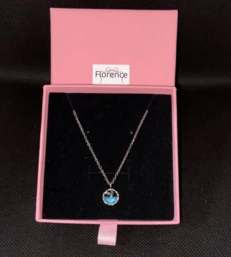 سلسال ازرق ناعم