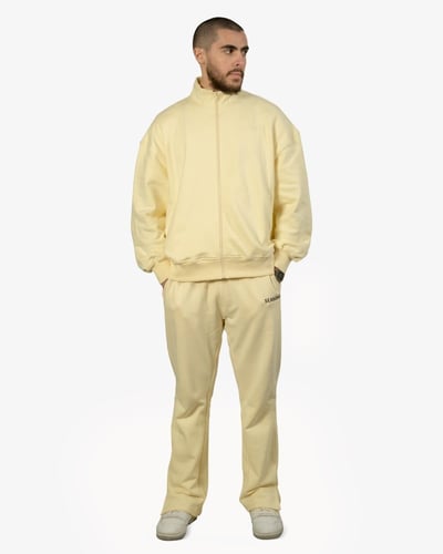 BEIGE ZIP UP