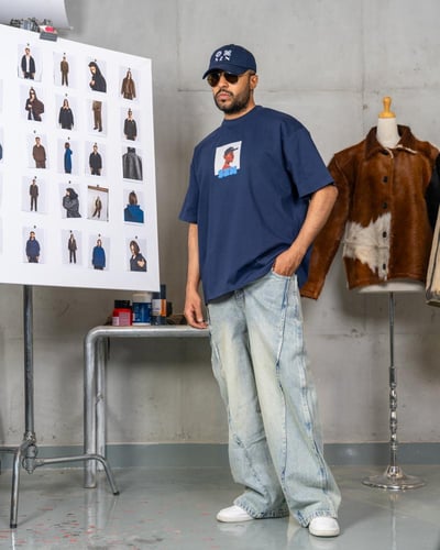 Navy T-Shirt with picture