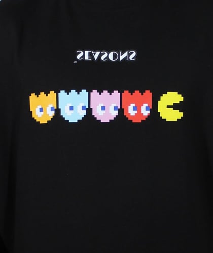 Black pac man t shirt