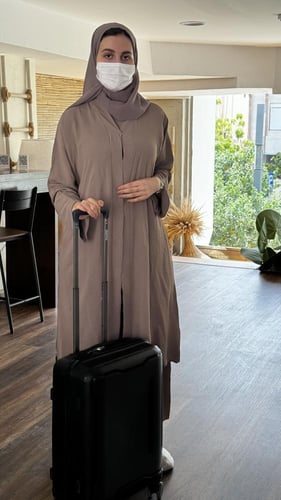 عباية سفر لون ( بيج ) 207