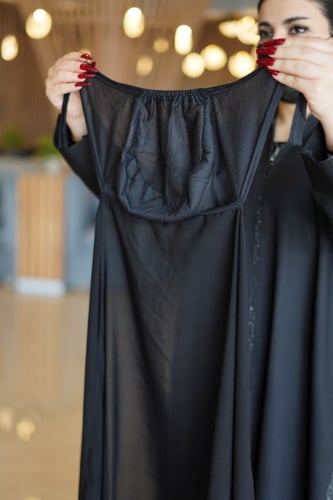 طرحة القبعه