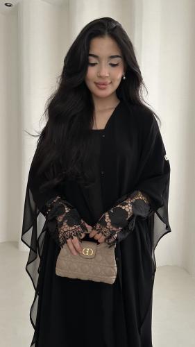عباية مشاعل