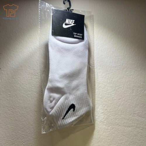 جوارب نايك أبيض زوج واحد