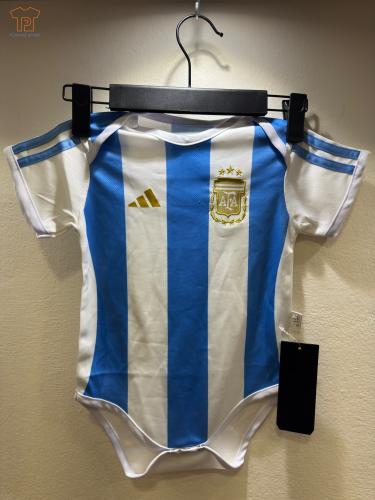 طقم مواليد نادي النصر الاساسي 25/26