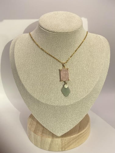 سلسال روز كوارتز مع افانتورين