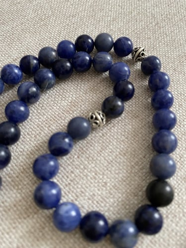 سبحة حجر سودولايت مع الفضة