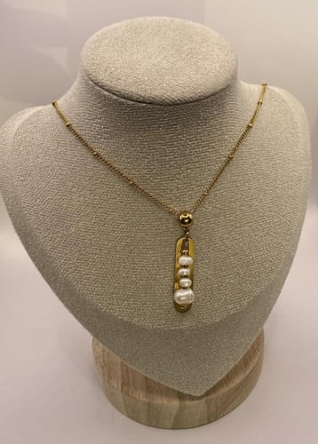 تعليقة لؤلؤ ٦