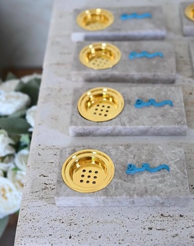 مبخر من الرخام الطبيعي