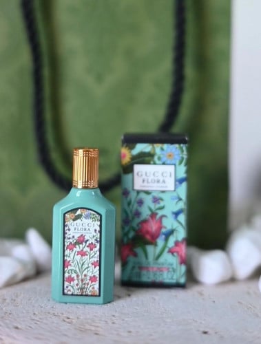 عطر قوتشي الحصري