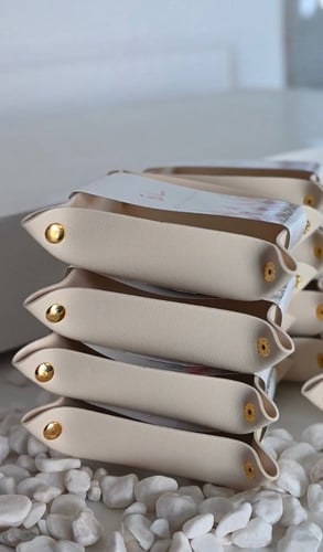 قواعد جلد فاخر