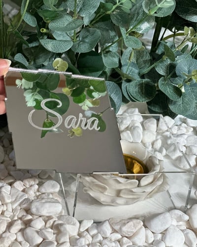 مبخر جوري في علبة اكريلك