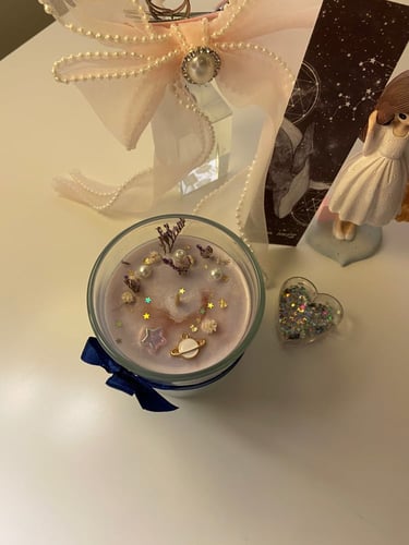 شمعة الفضاء