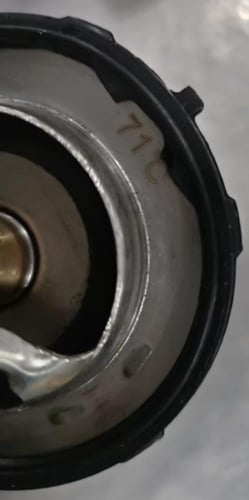 بلف رياضي 71ْ لسيارة gmc 1999 الى 2013 وفوق او شيف...