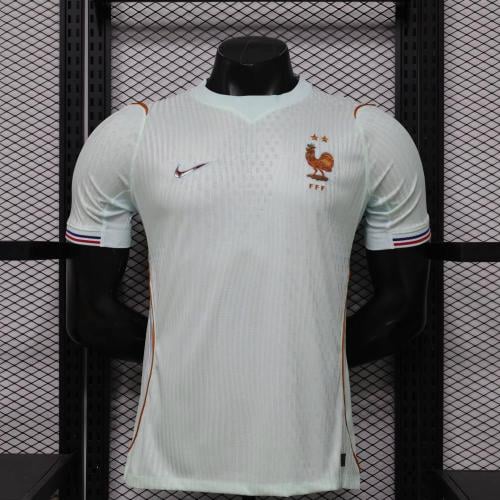 تيشيرت فرنسا الاحتياطي 2026