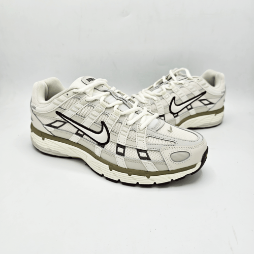 NIKE - P-6000