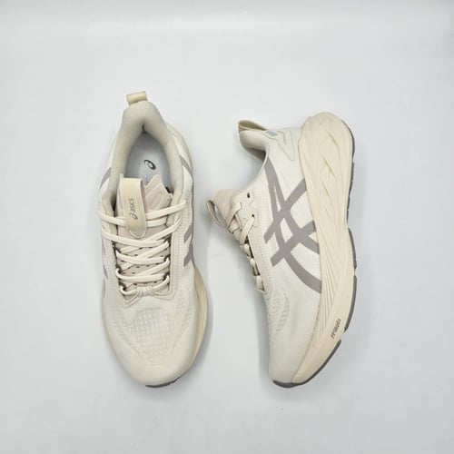 اسيكس نوفا بلاست ASICS Nova Blast 4