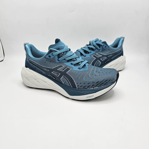 اسيكس نوفا بلاست ASICS Nova Blast 4