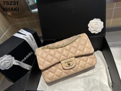 حقيبة CHANEL