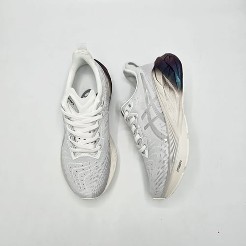 اسيكس نوفا بلاست ASICS Nova Blast 4