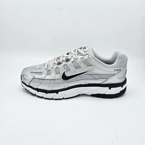 NIKE - P-6000
