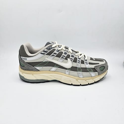 NIKE - P-6000