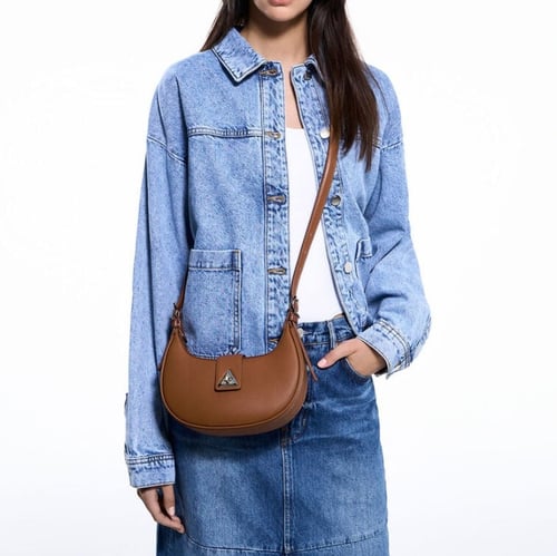 تشارلز اند كيث - Charles & Keith