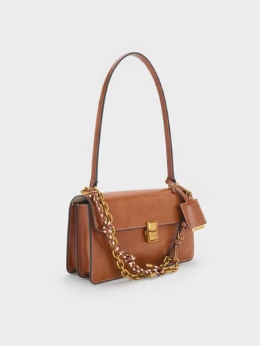 تشارلز اند كيث - Charles & keith