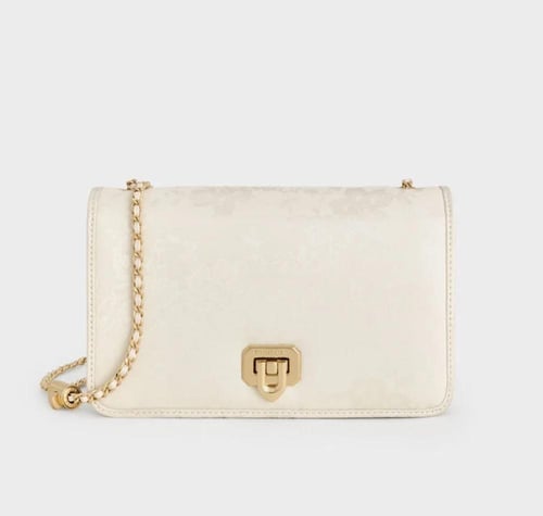 تشارلز اند كيث - Charles & keith