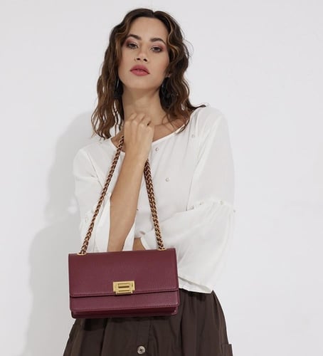 تشارلز اند كيث - Charles & keith