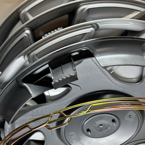 طيس كامري 1998-2002 تايوان طبق الاصل مروحة