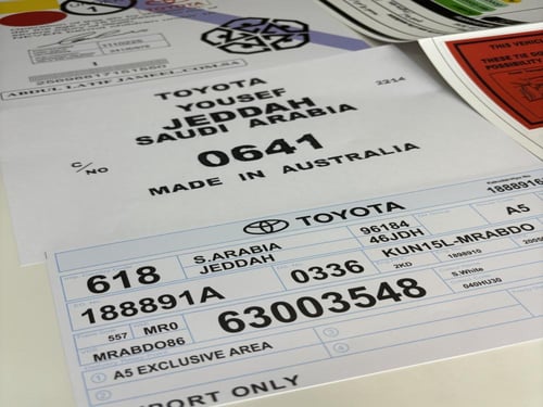 بكج استكرات لاند كروزر 2008-2015 وسط بصورة