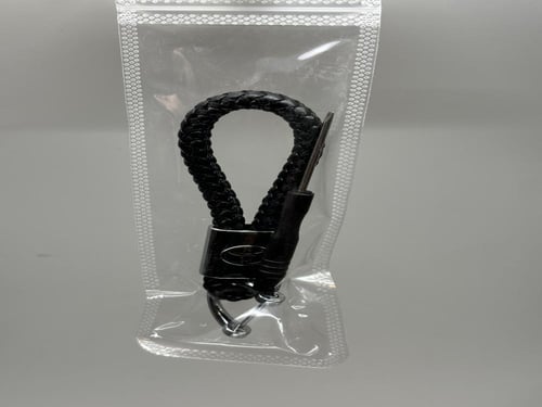 ميدالية تويوتا قماش (اسوارة)