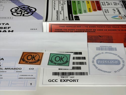 بكج استكرات لاند كروزر 2008-2015 وسط بصورة