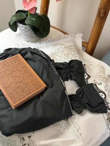 مصحف جلد بني فاخر ( ملون )