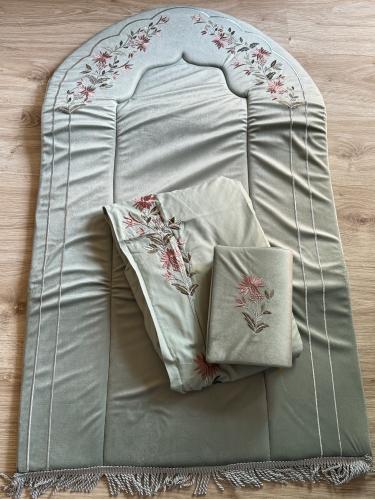 طقم ملكي عهود