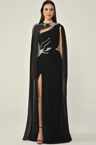 Long dress of crepe embroidered with check with sh...