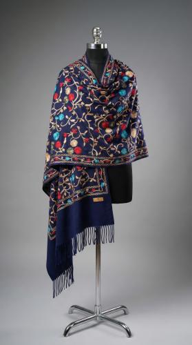 Cashmere shawl with embroidery (navy)