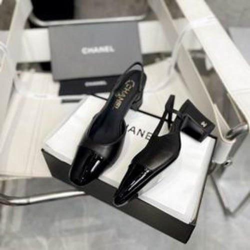 تشانيل كعب عالي أسود فخم