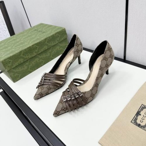 قوتشي كعب عالي بني