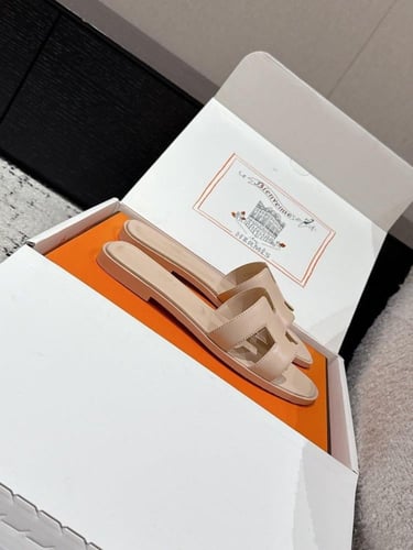 ايرميز صندل بيج كلاسيك