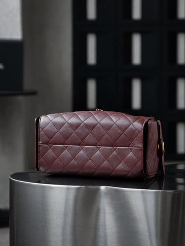 شنطة تشانيل بني ترندي