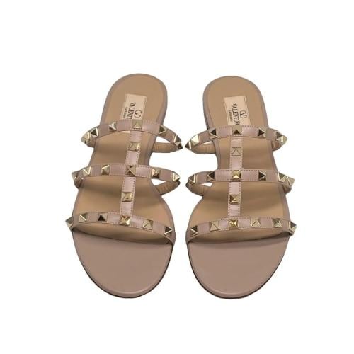 فالينتينو صندل بيج أنيق