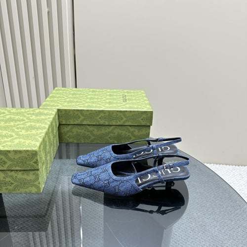 قوتشي كعب عالي كحلي