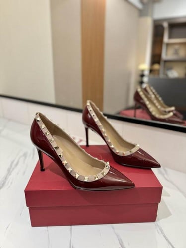 فالينتينو كعب عالي عنابي أنيق