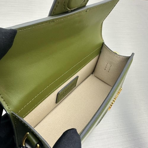 شنطة جاكومس زيتي