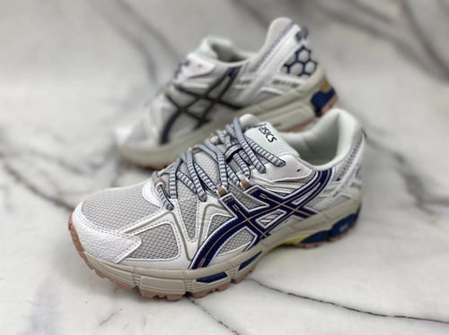 سنيكر ايسكس جيل كاهانا 8 ابيض و كحلي