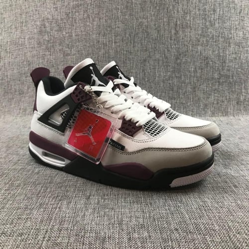 نايكي ترافيس سكوت ابيض موف اير جوردن 4